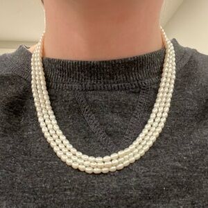 Vintage Beautiful Sterling Silver Clasp Seed Pearl Necklace 3 Strands